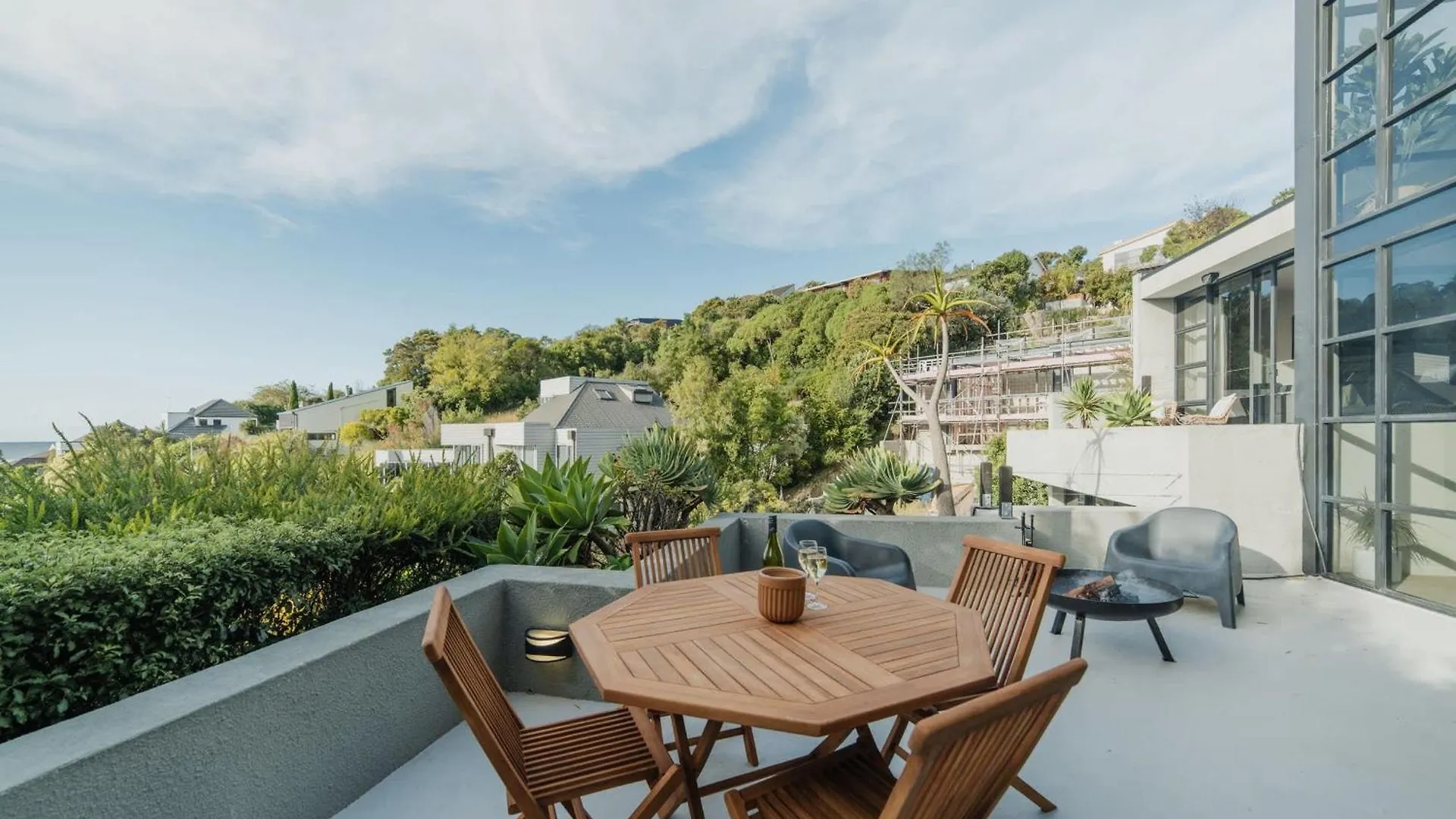 Adventure & Relaxation Cozy 3Br Stay With Games & Scenic Views Christchurch Appartement